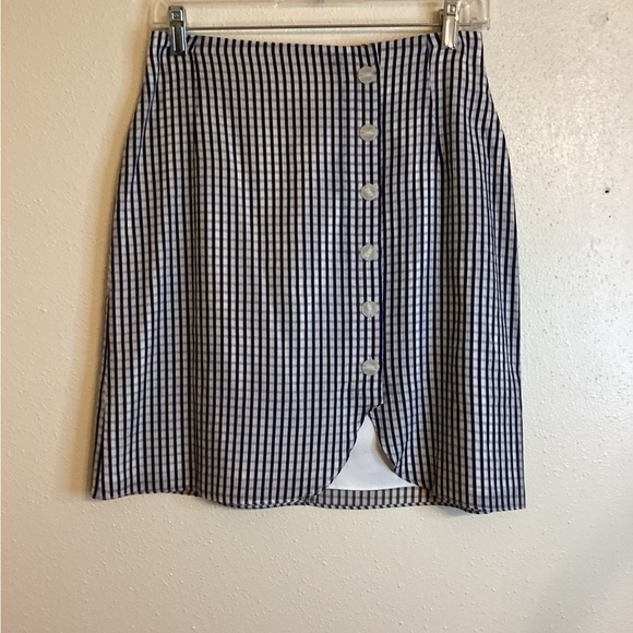 Gianni Bini Valerie Mini Skirt Size 4 - Picture 2 of 9